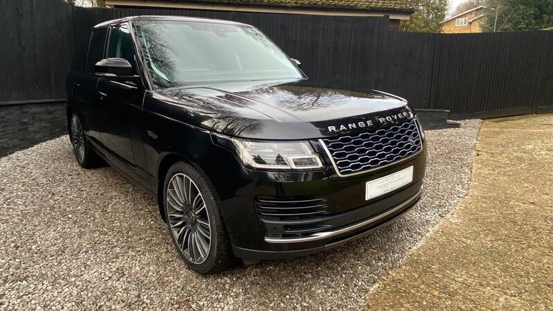 View LAND ROVER RANGE ROVER 3.0 SD V6 Vogue 