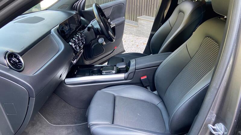 MERCEDES-BENZ GLA CLASS