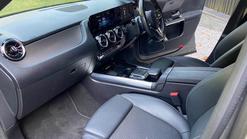 MERCEDES-BENZ GLA CLASS