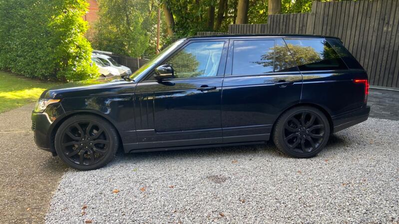 LAND ROVER RANGE ROVER