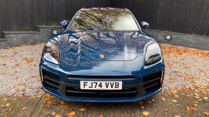 PORSCHE PANAMERA