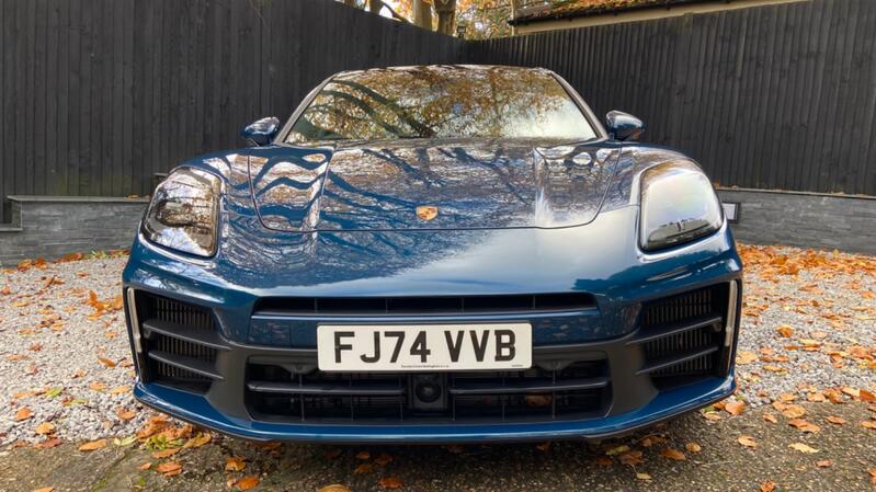 PORSCHE PANAMERA