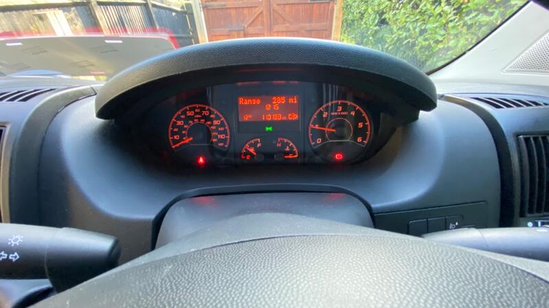 PEUGEOT BOXER