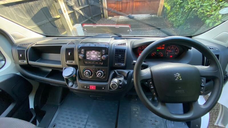 PEUGEOT BOXER