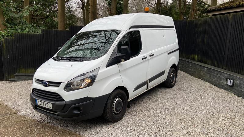 View FORD TRANSIT CUSTOM 2.0 TDCi 290