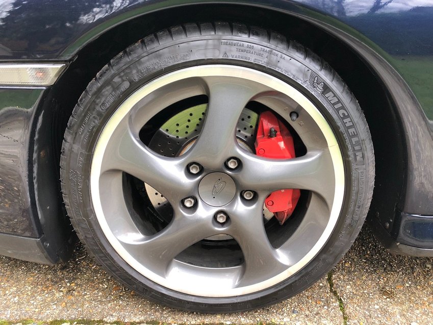 PORSCHE 911 MK 996