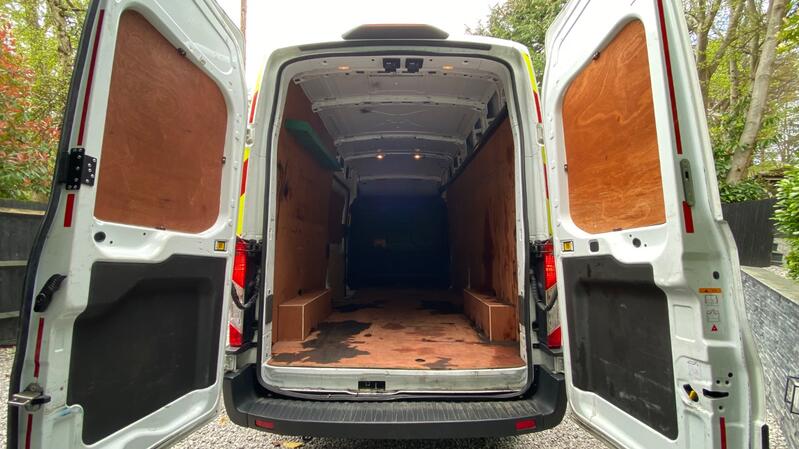 FORD TRANSIT