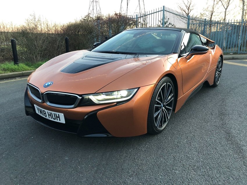 BMW I8