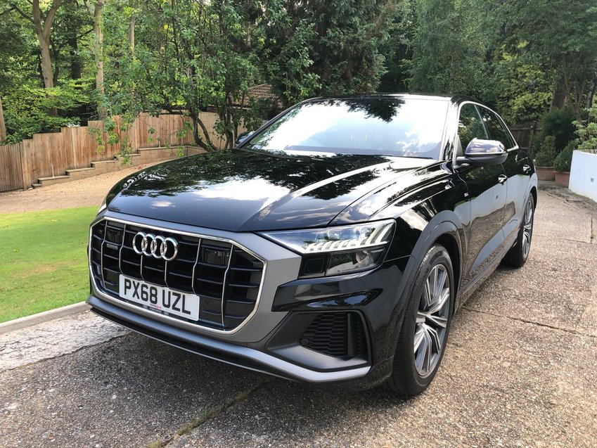 View AUDI Q8 S line 50 TDI quattro 286 PS 