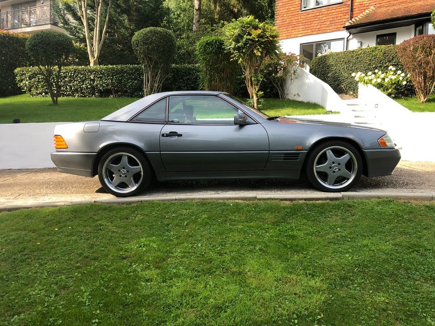 MERCEDES-BENZ SL