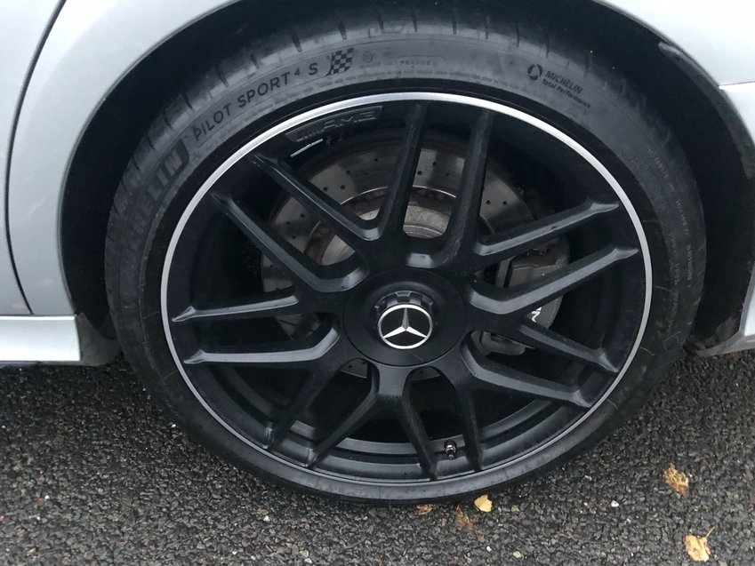 MERCEDES-BENZ AMG