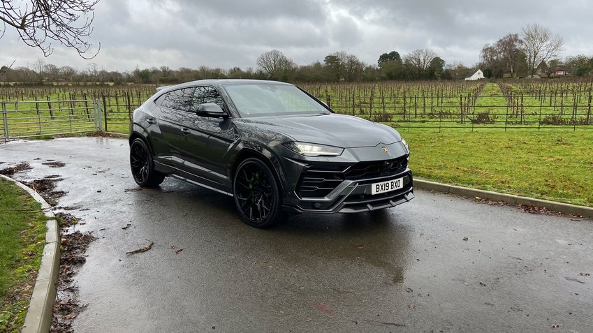 View LAMBORGHINI URUS V 4.0 AUTOMATIC PETROL NERO