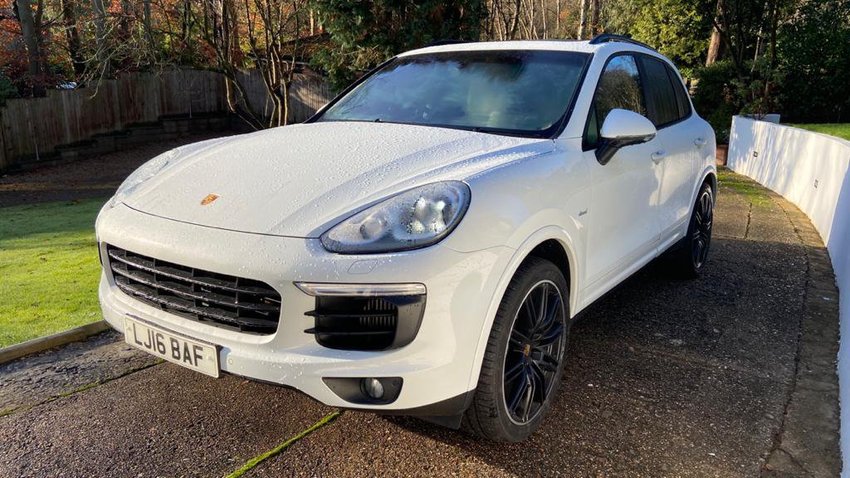 View PORSCHE CAYENNE 3.0 S