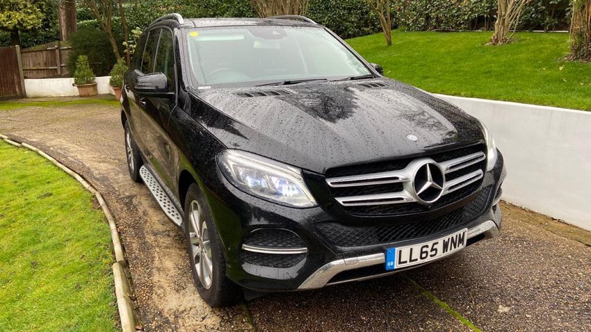 View MERCEDES-BENZ GLE CLASS 250d Sport Premium