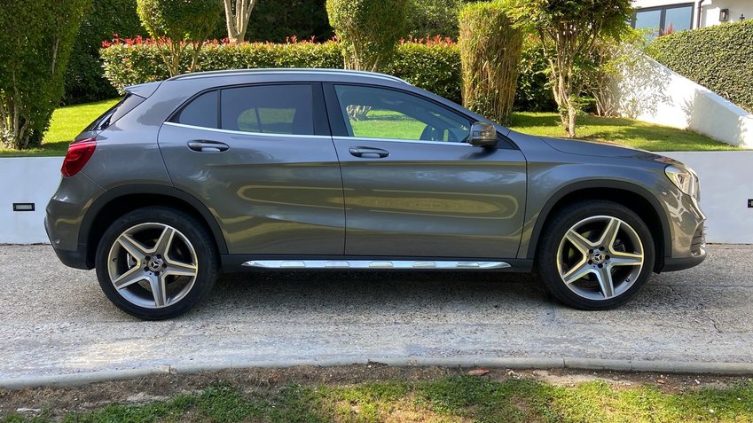 MERCEDES-BENZ GLA CLASS