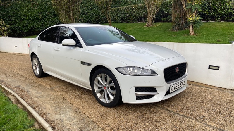 View JAGUAR XF 2.0 T 250 R Sport Auto