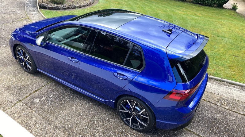 View VOLKSWAGEN GOLF MK8 R