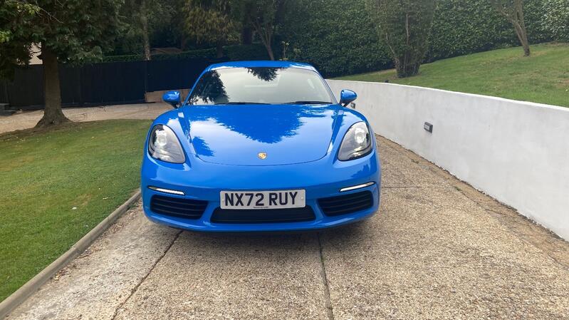 View PORSCHE 718 Cayman